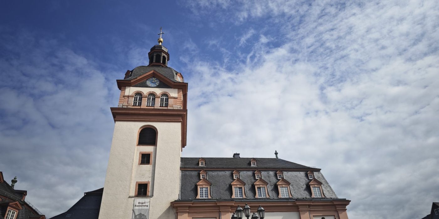 Auf dem Bild ist die Schlosskirche Weilburg zu sehen