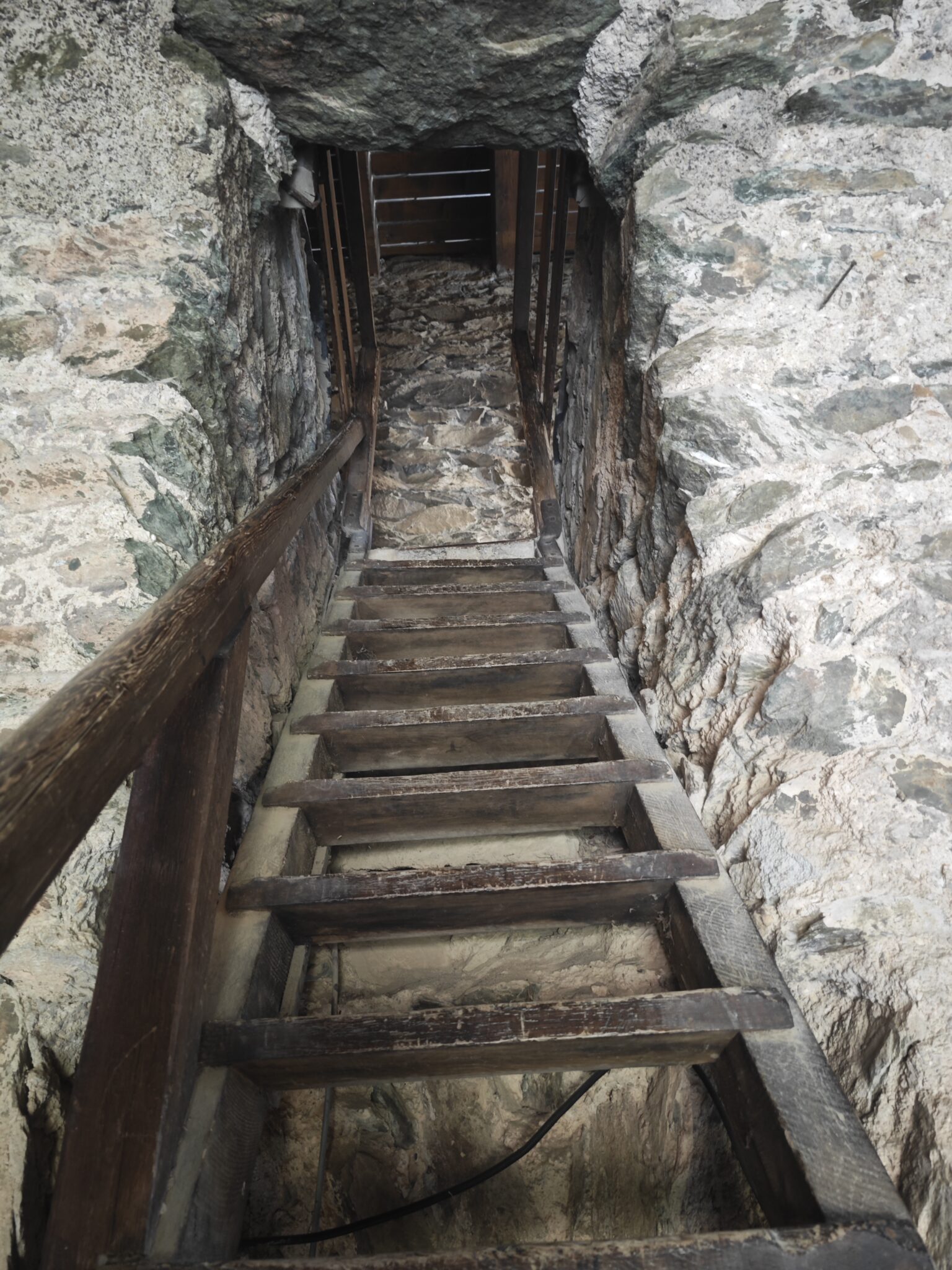 Burgruine Freienfels - Hoch über dem Weiltal - limburgweilburg-entdecken.de