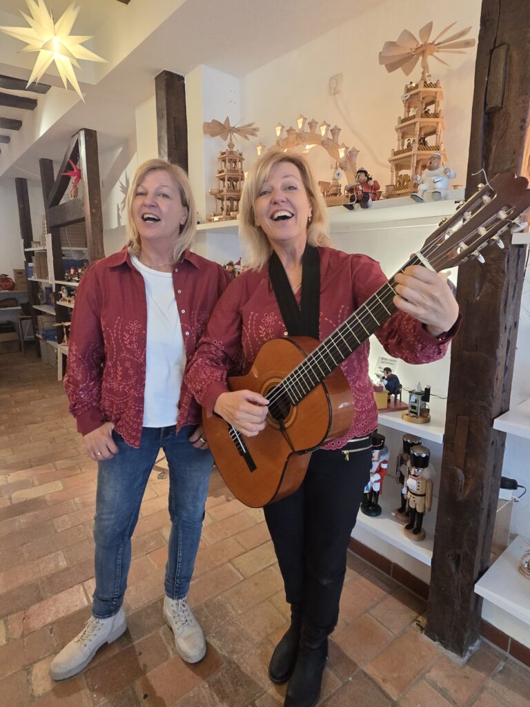 Constanze Neu-Müller und Ulrike Wingenbach